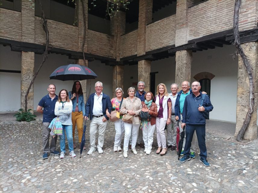 Granada: Historic Center and Lower Albaicin Walking Tour - Why this Granada walking tour makes sense on a first visit
