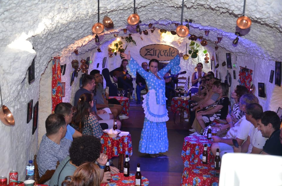 Granada: Live Flamenco Show - The Cave Reality Check: Sound, Seating, and What You Might Notice