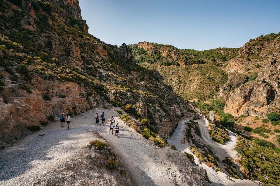 Granada: Los Cahorros de Monachil Canyon Hiking Tour - Plaza del Profesor Fontbote to Monachil: start in Granada, hike in the wild