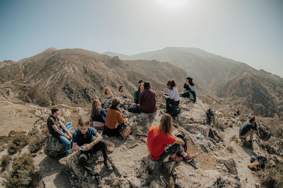 Granada: Los Cahorros Guided Afternoon Hiking Tour - The hike start: Mirador de Los Cahorros and the uphill reality check