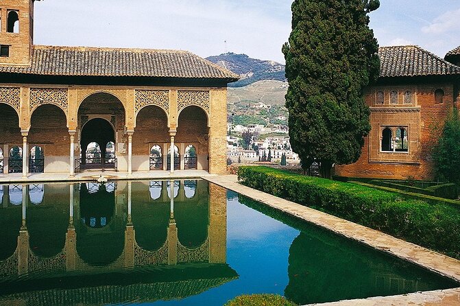 Granada Private Alhambra Tour includes Nazaries Palaces - Stop 2: Alcazaba, the Fortified Military Fortress