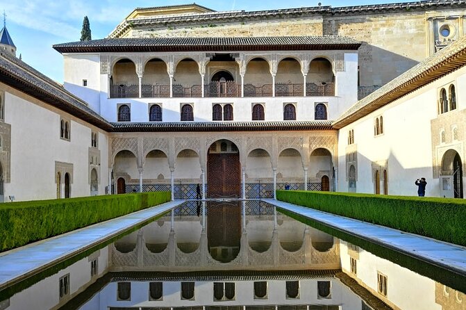 Granada Private Alhambra Tour includes Nazaries Palaces - Price and Value: What You’re Actually Paying For
