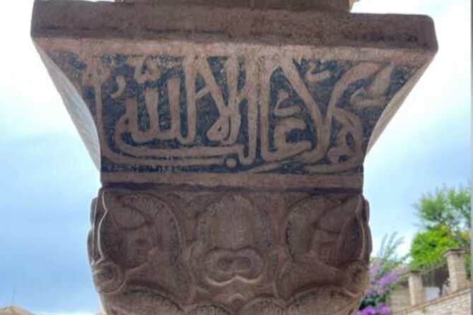 Granada : Private Alhambra Tour + Nazaries Palaces (VIP) - Price and Value: What You’re Paying For