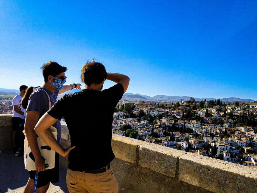 Granada: Private Full Alhambra Tour with Nasrid Palaces - Alcazaba of the Alhambra: fortress walls and Granada views
