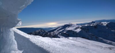 Granada: Sierra Nevada Veleta Peak Trek with Lunch - Centro comercial Neptuno to Hoya de la Mora: the ride that sets your day