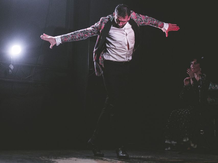 Granada: Traditional Flamenco Show at Tablao Casa Ana - Who should book Tablao Flamenco Casa Ana