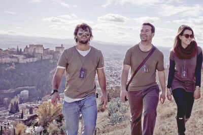 Granada's Hidden Treasures: Albayzin and Sacromonte Walking Tour - Mirador de San Nicolás: the classic shot, plus context