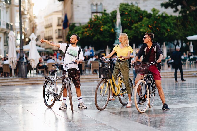 GRAND CITY Private Guided Tour on Bike, E-Bike, E-Step or Segway - How this Valencia highlights ride helps you get oriented fast