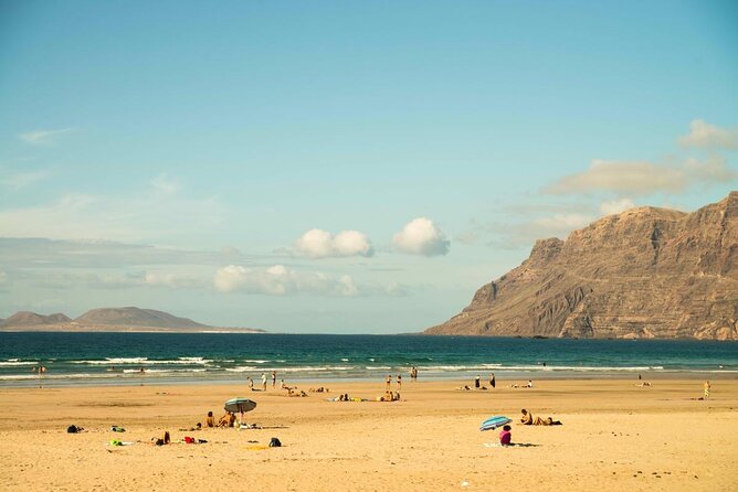 Group and private surf classes with a Certified Instructor in Lanzarote - Key Highlights You’ll Care About