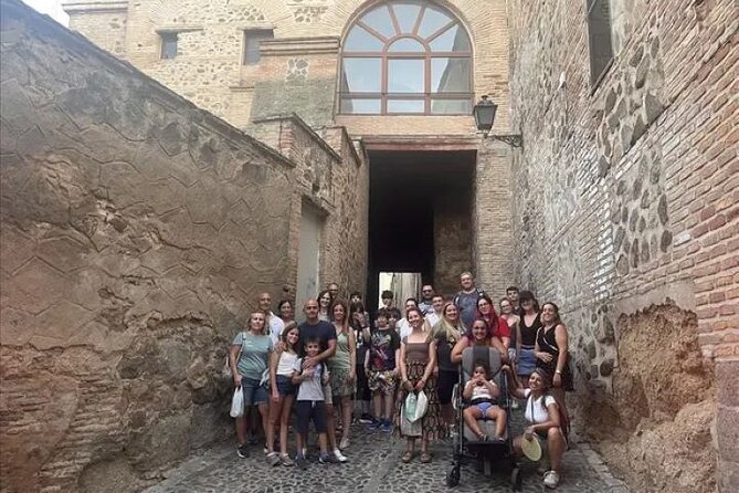 Guided English walking tour to the monuments of Toledo - Zocodero to Alcázar: Toledo’s power in a small area