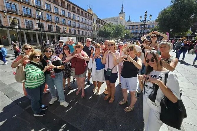 Guided English walking tour to the monuments of Toledo - Santo Tomé and the Mirador de la Virgen de Gracia: Jewish Toledo in real views