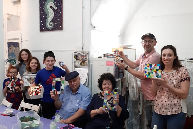 Guided Gaudí Trencadís Mosaic Workshop in Barcelona 2 Hours - Key reasons this Trencadís workshop works so well