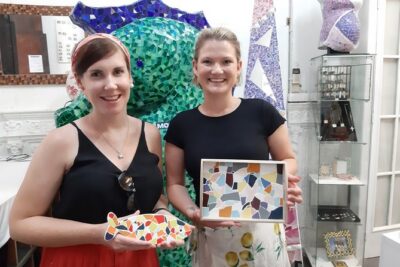 Guided Gaudí Trencadís Mosaic Workshop in Barcelona 2 Hours - Choosing your mosaic: frames, figures, and custom shapes