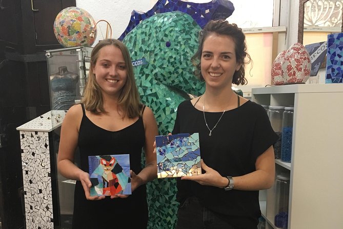 Guided Gaudí Trencadís Mosaic Workshop in Barcelona 2 Hours - Sustainability in a practical, non-performative way