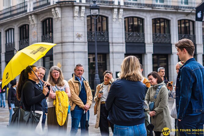 Guided Tour of Madrid of the Austrias and the Historic Center - Plaza Mayor: history in the open air