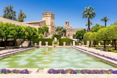 Guided Tour of Monumental Cordoba: Jewish Quarter, Alcazar and Mosque - Alcázar de los Reyes Cristianos: gardens, mosaics, and Doña Leonor’s Baths