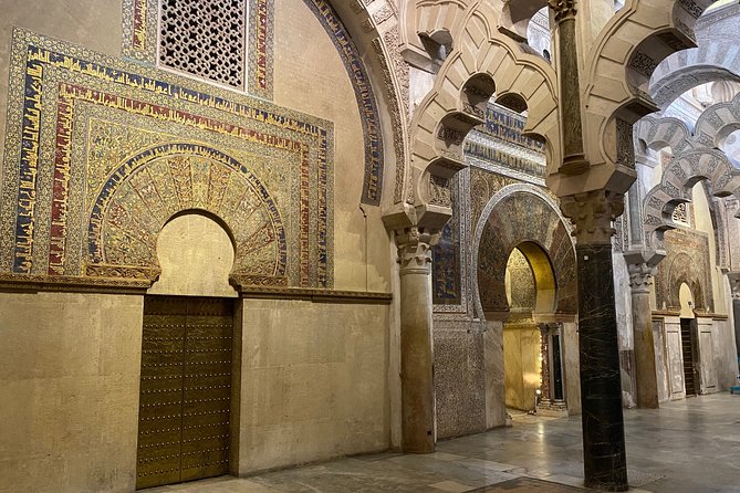 Guided tour of the Mosque-Cathedral in Private tickets included - Should you book this private Mosque-Cathedral tour?