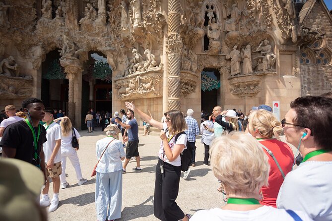 Guided Tour Sagrada Familia and Park Guell - Small Group Size: Why Max 20 Changes the Feel