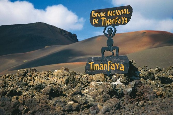 Guided tour: Timanfaya National Park and La Geria with pick-up - Quick Takeaways