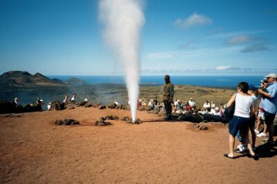 Guided tour: Timanfaya National Park and La Geria with pick-up - Pick-Up and Getting In: Where You’ll Feel the Convenience