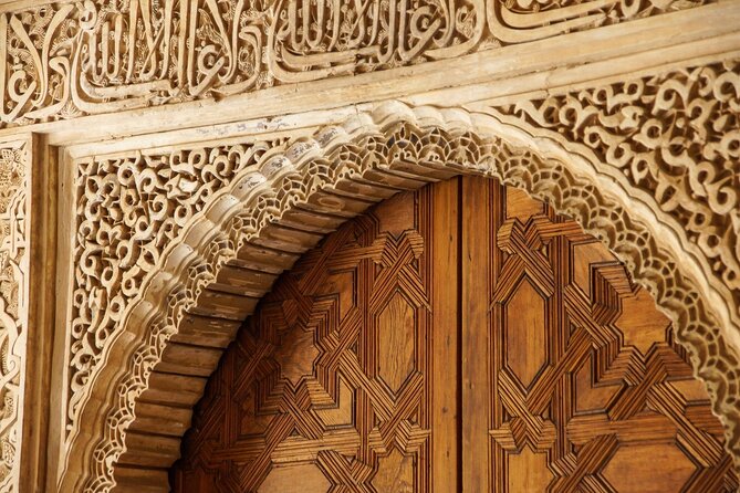 Guided visit Alhambra and Generalife - Timing, meeting point, and why 10 minutes matters