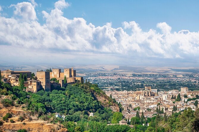 Guided visit Alhambra and Generalife - What could go wrong, and how to protect your plans