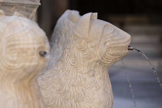 Guided Walking Tour of the Alhambra in Granada - Stop 3: Generalife—summer palace gardens and playful water