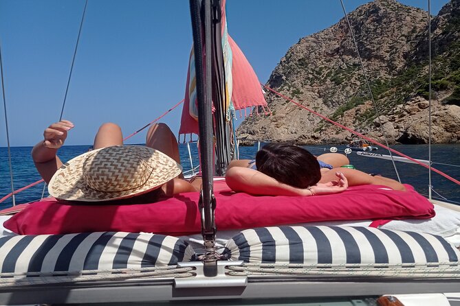 Half day on a private sailboat in Mallorca (port d'andratx) - Captain David and the Majorca touch: why people rave about the vibe