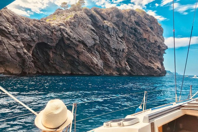 Half Day Sailing Excursion along the Coast with Sunset - From FERGUS Style Soller Beach to open sea comfort