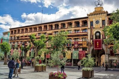 Half Day tour to Toledo from Madrid optional Santo Tome Church - The sword-making workshop: hands-on culture with mixed appeal