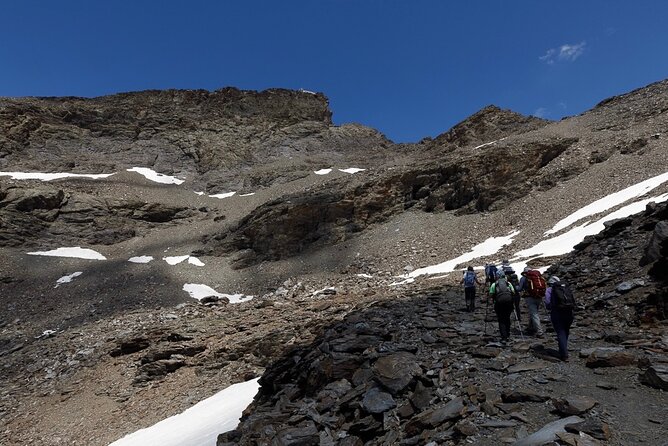 Hiking experience in the High Sierra Nevada National Park - From Granada to 2,500 Meters: The Pickup That Makes It Worth Doing