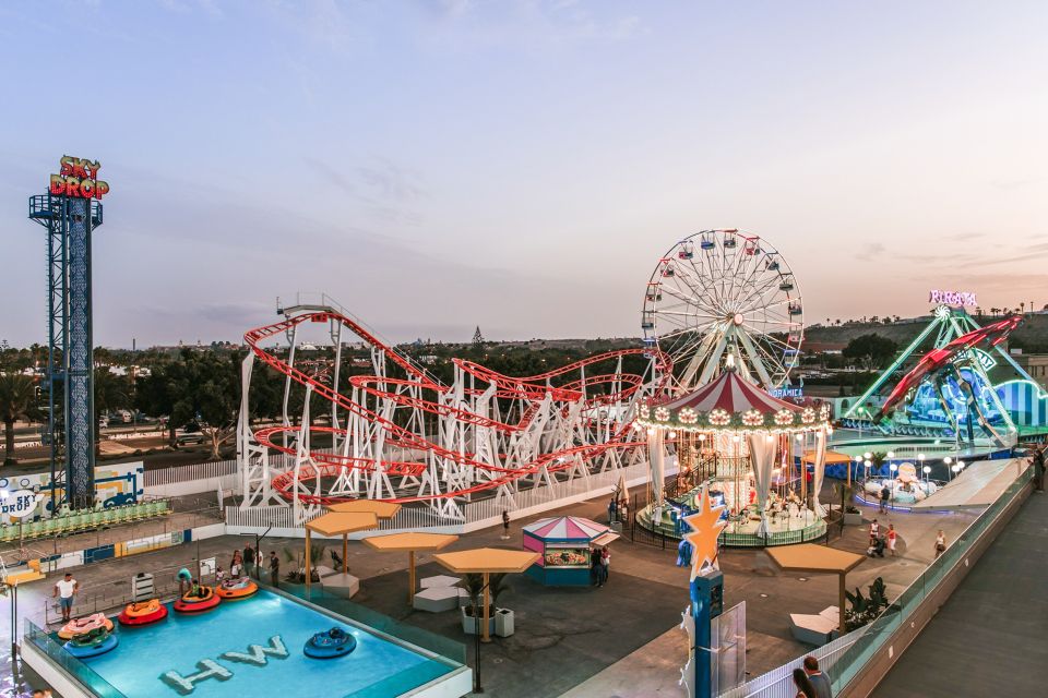 Holiday World Maspalomas Wooland Ticket - The classic hits: the 2-storey carousel and live shows
