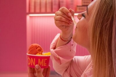 House of Candy: The Sweetest Experience in Barcelona - Inside Gran Via de les Corts Catalanes: Rooms, Candy Studio, Photos