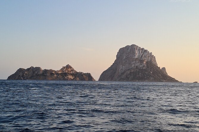 Ibiza & Formentera Private Deluxe Sailing: Full Day - S’Espalmador between Ibiza and Formentera: paddle board time
