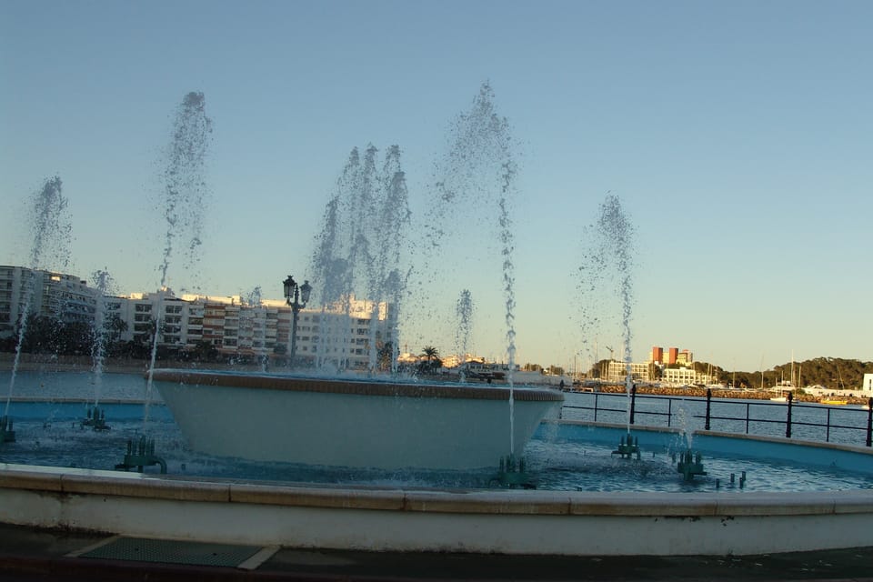 Ibiza: Full-Day Excursion and Visit to a Hippy Market - The hippie market finale: Las Dalias or Punta Arabi