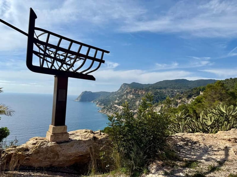 Ibiza: Half Day Island Tour with Iconic Photo Spots - Es Vedrà viewpoint: the myth, the shape, and why it photographs so well