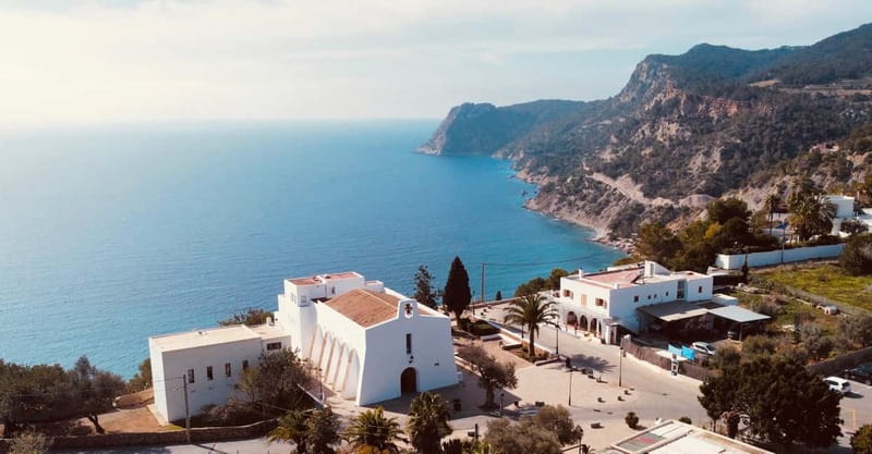 Ibiza: Half Day Island Tour with Iconic Photo Spots - Cala Comte’s Time and Space monument: Ibiza’s Stonehenge feeling