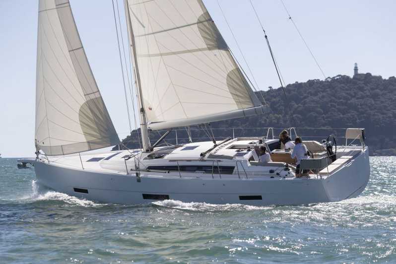 Ibiza: Midday or Sunset Sailing with Snacks and Open Bar - The Open-Bar Cava Setup and Included Snacks (What You Actually Get)