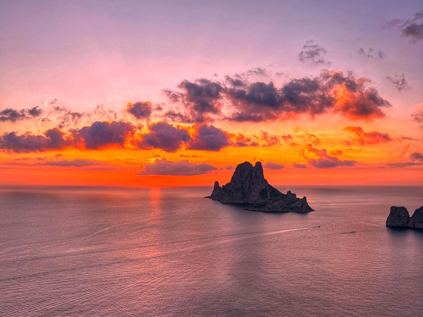 Ibiza: Secret Spots Island 4X4 Tour by Land Rover Defender - Secret stop swimming: the water time you actually come for
