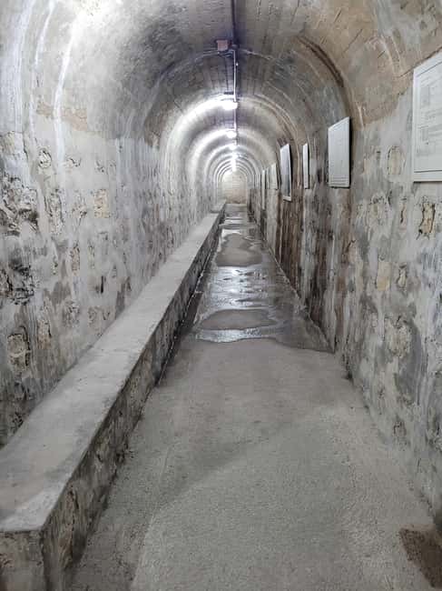 Jaén esencial+entradas Catedral, Refugio, Baños Árabes en 3h - Timing tips: Sundays and the plan when the cathedral isn’t open