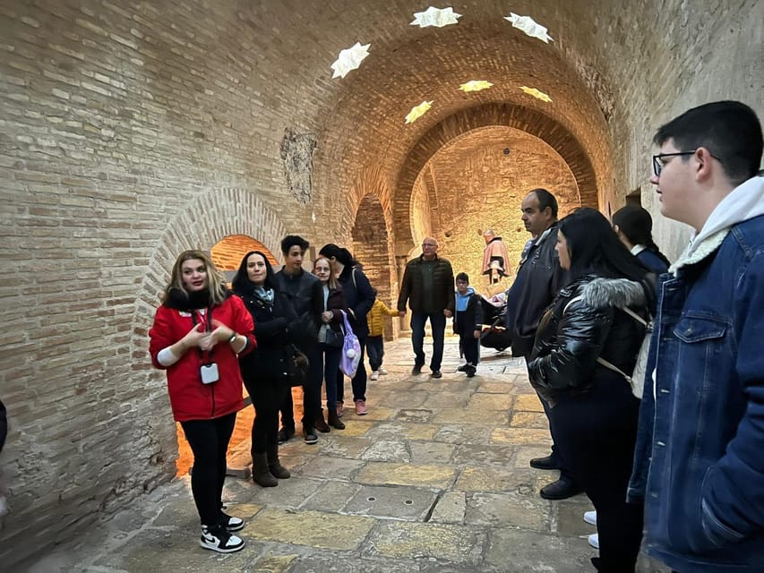Jaén night tour: legends and mysteries - San Lorenzo’s Arch after dark: Father Canillas and the thrill of access