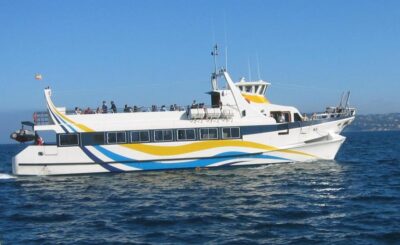 Jávea: 90-Minute Sunset Cruise with Glass of Cava - Choosing Your Day: Estrella Fugaz (150 seats) vs Mascalzone (40 seats)