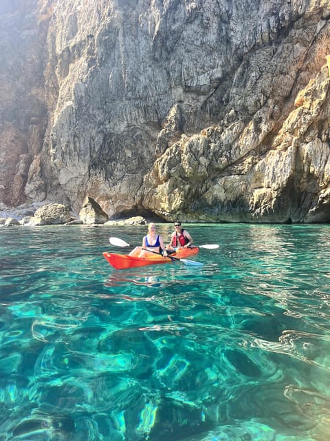Jávea: Cala Portixol Kayak Tour with Snorkel & Cliff Jumping - Isla del Portixol and the Portixol Cave: Secret Feeling, Real Cave Swim Time