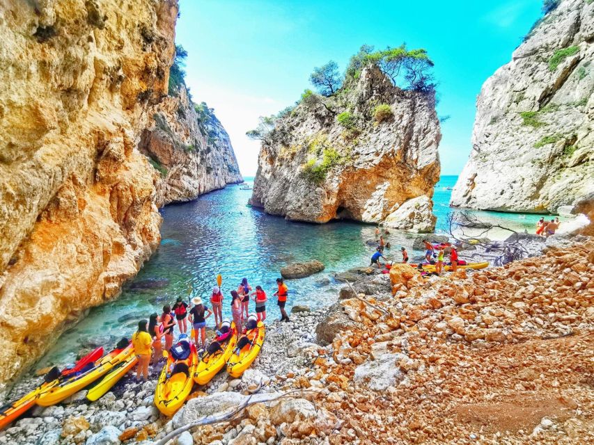 Jávea: Kayak trip to Granadella - What to bring for a smooth, comfortable day
