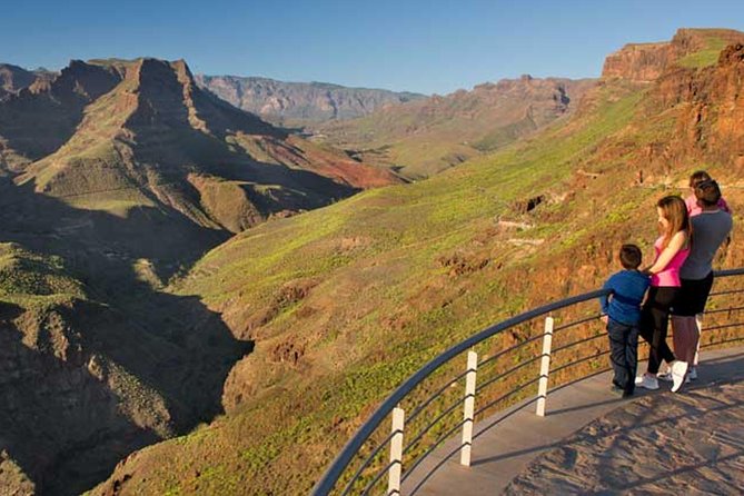 Jeep Tour 4x4 in Gran Canaria - Stop 3: Fataga and the ravine of the 1,000 palm trees