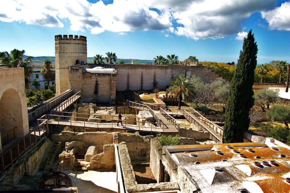 Jerez: City Guided Tour and the Alcazar - Mosque rooms, power symbols, and why the guide’s story matters