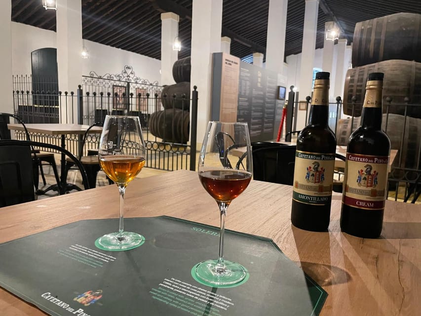 Jerez: Guided Winery Tour with Wine Tasting - Key things I’d notice first