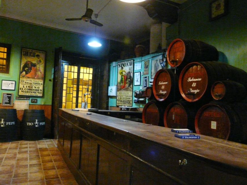 Jerez: Traditional Tapas Tour - A 2-hour walk through Jerez you can actually finish