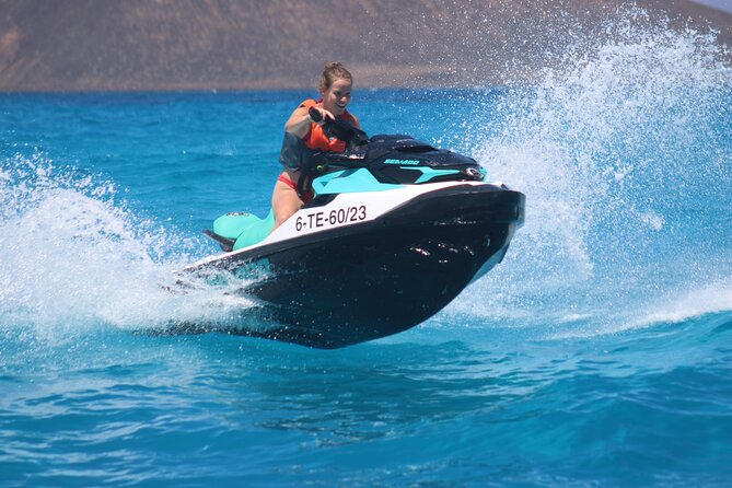 Jet Ski Activity to Lobos Island from Corralejo - Corralejo Dunes Sightings: The View-While-Moving Bonus