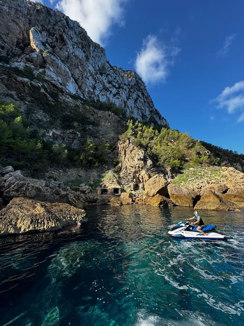 Jet Ski to Margaritas Islands from San Antonio - No License - The Horseshoe Arch at Ses Margaritas: The Signature View